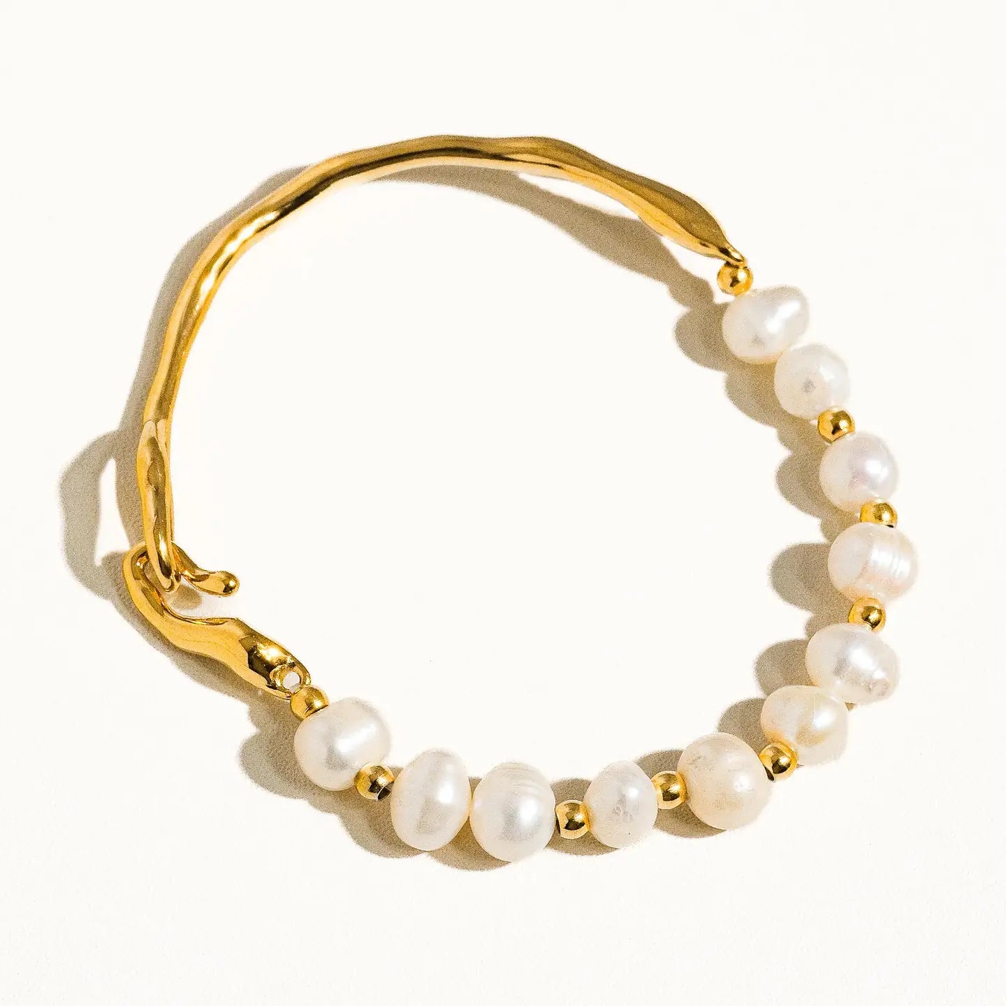 Olivia Pearl Bracelet