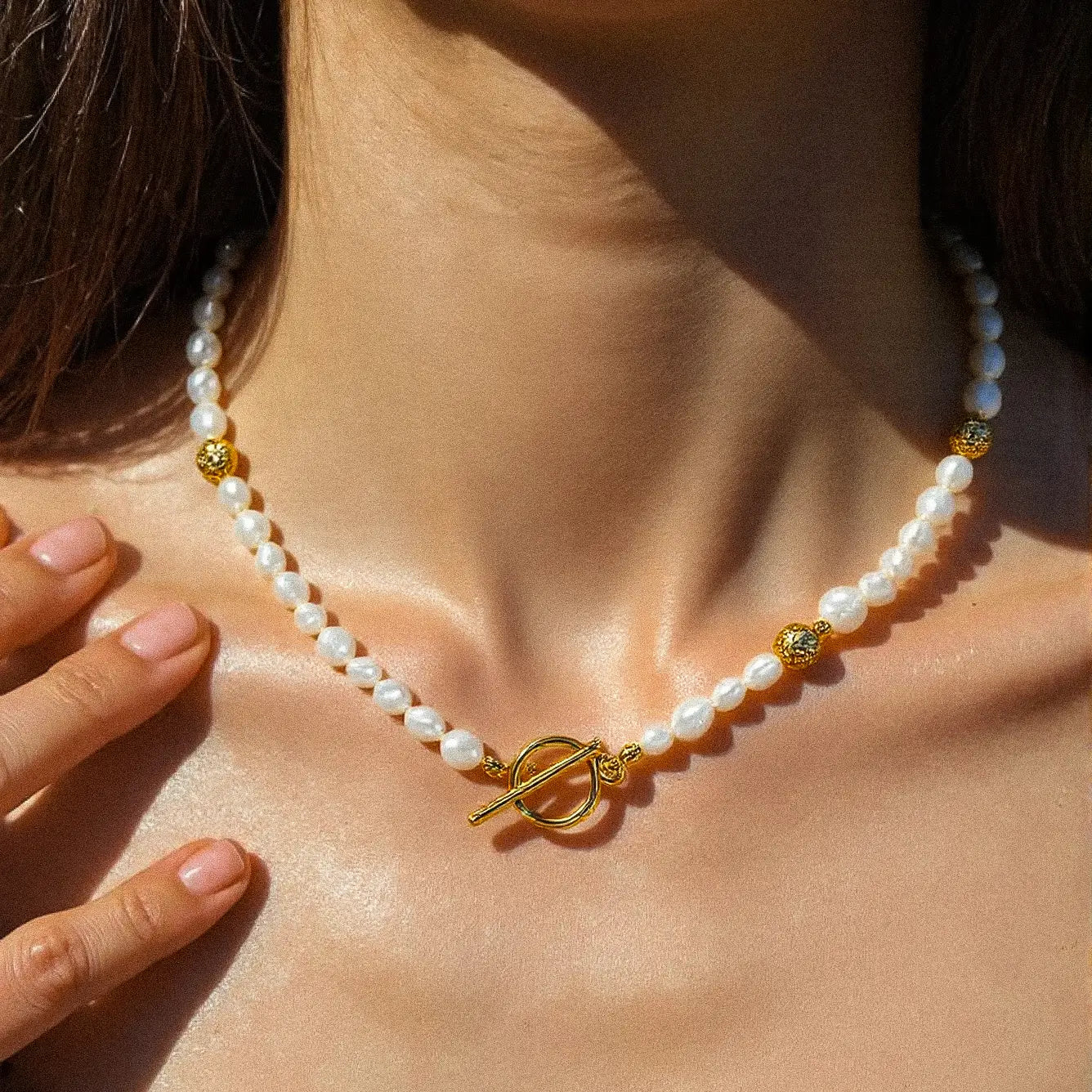 Penelope Pearl Choker